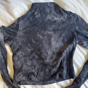 lululemon athletica Gray Tie-Dye Long Sleeve Top